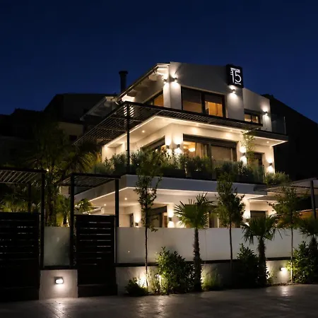 September15 Suites, Town Apartman *