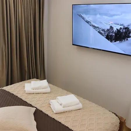 September15 Suites, Town Apartman