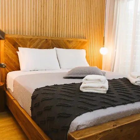 September15 Suites, Town Apartman *