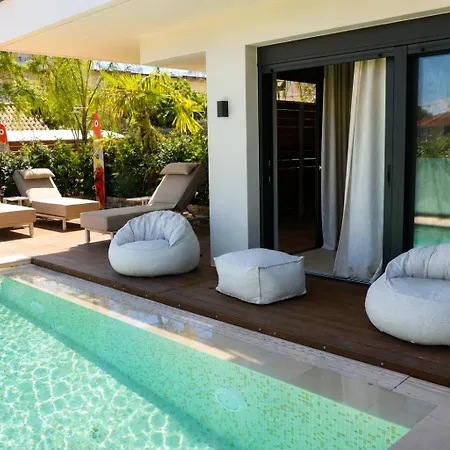 September15 Suites, Town Apartman *