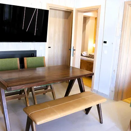 September15 Suites, Town Apartman *